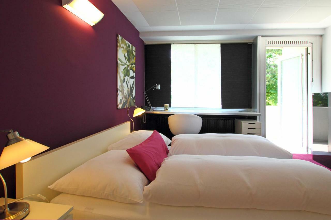 College Garden Hotel