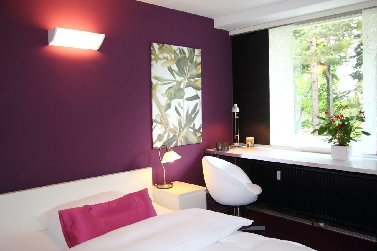 College Garden Hotel